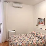 בית הארחה Interno 3 3*