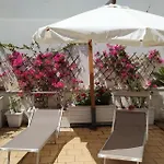 בית הארחה Interno 3 3*