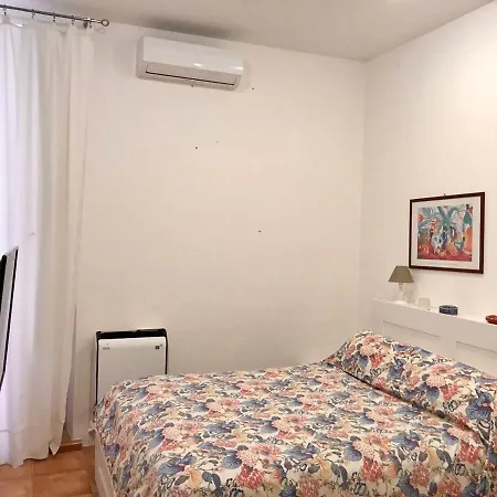 Apartmán Interno 3 *