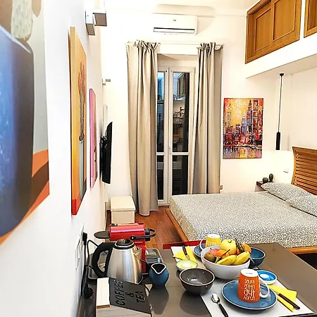 Interno 3 アパート バーリ