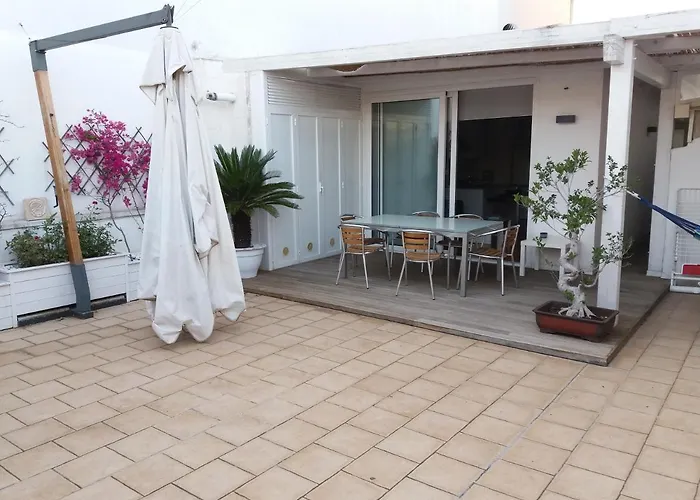 Interno 3 בית הארחה בארי